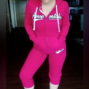 Aeropostale Jogger Set